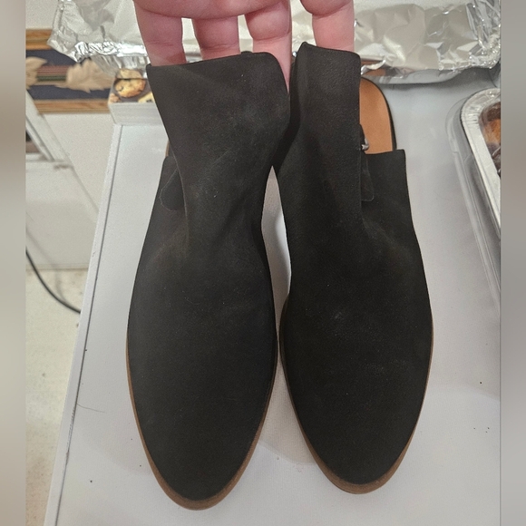 Lucky Brand Black Heels - Picture 1 of 6